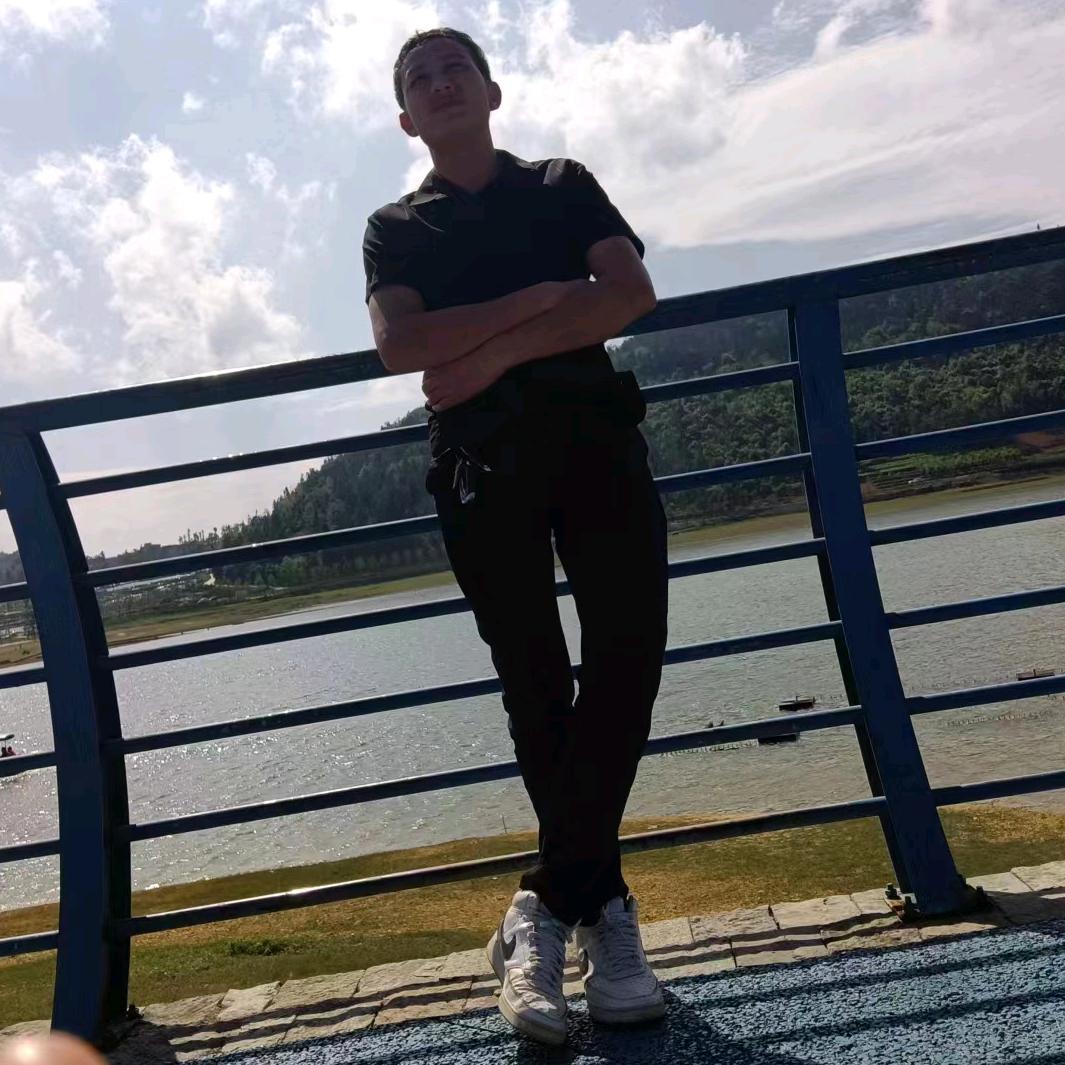 《搞￥钱＄要#紧》