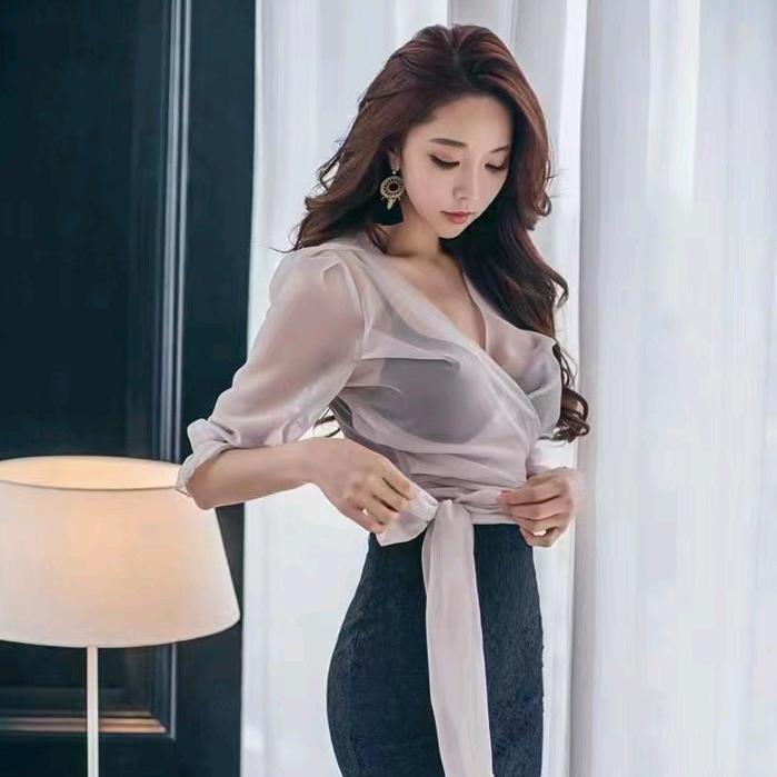 小宝正在输入中……期待着你点赞关注