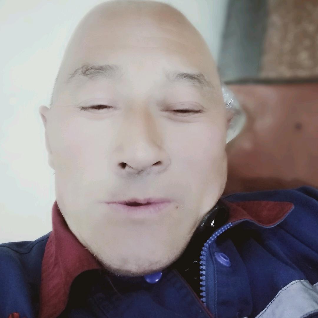用户9976414264252
