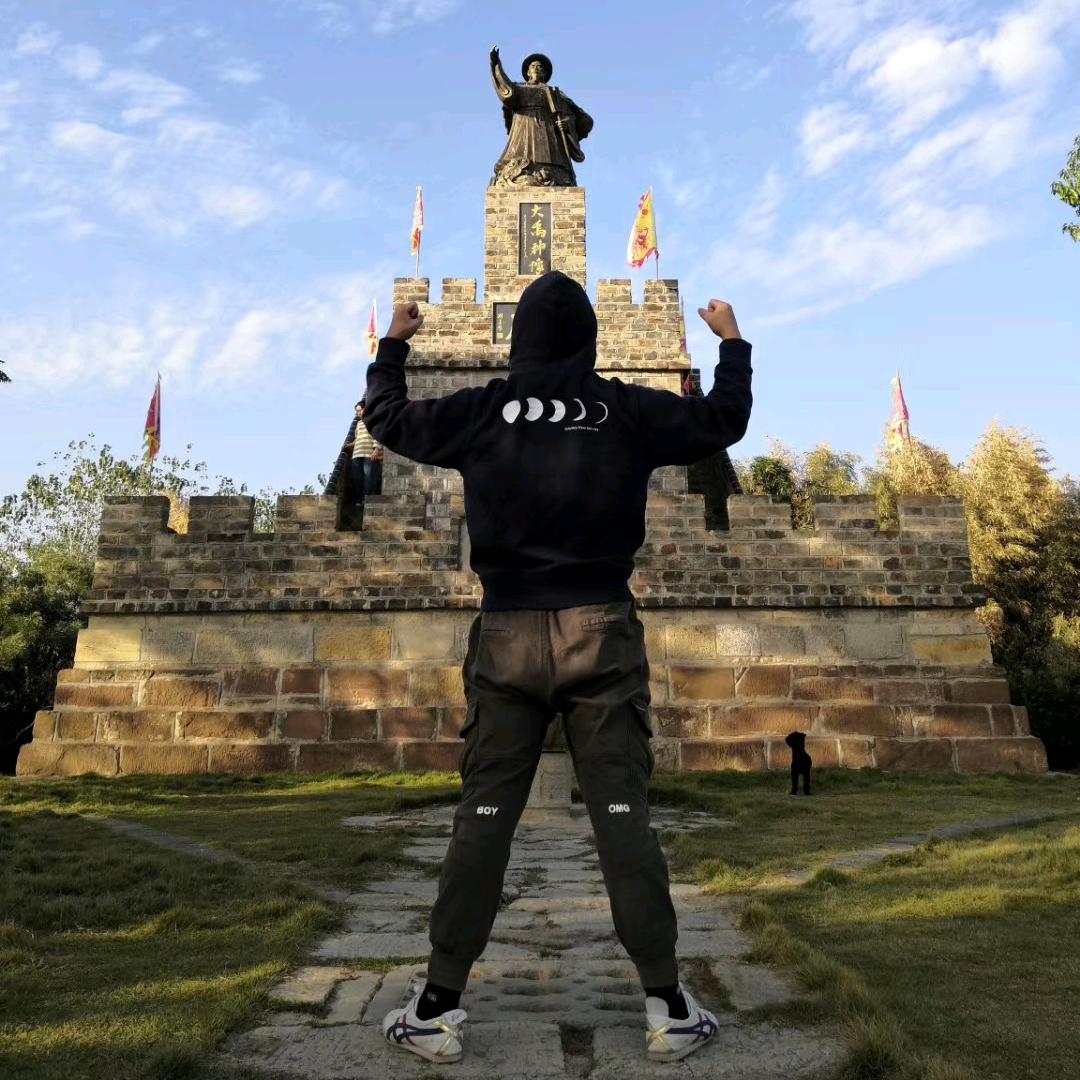 光谷房东