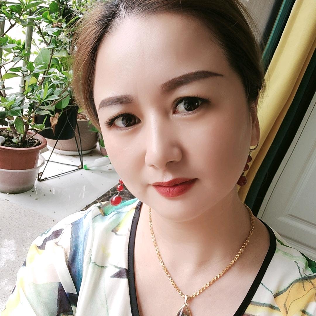 洁洁