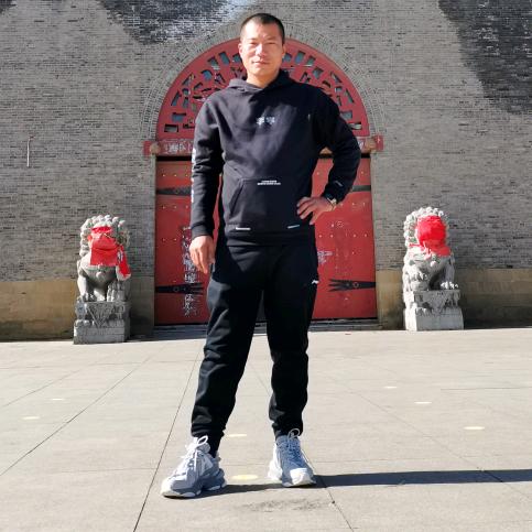 龙力挖机工程机械有限公司