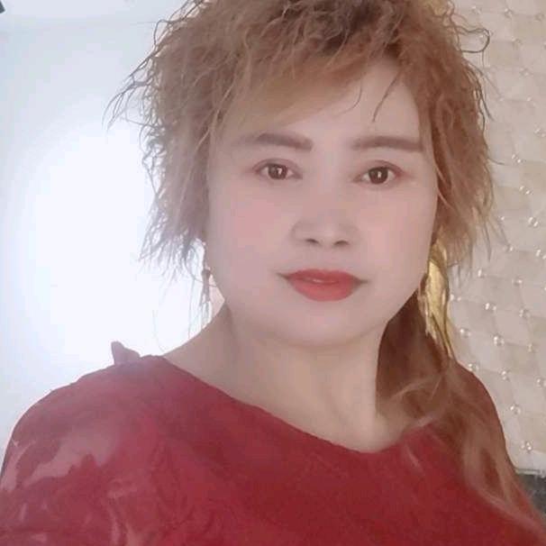 老李瓷砖批发仓库肖华