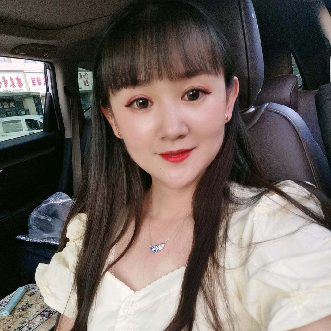 小妖果🌸🍭🎈