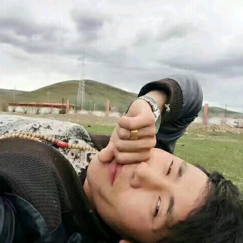 阿克卓巴
