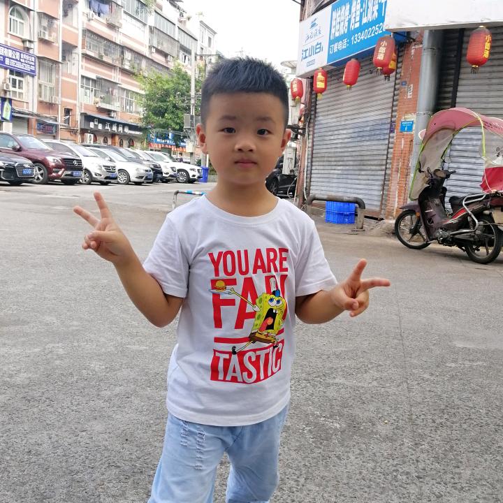 用户肖杨麻麻