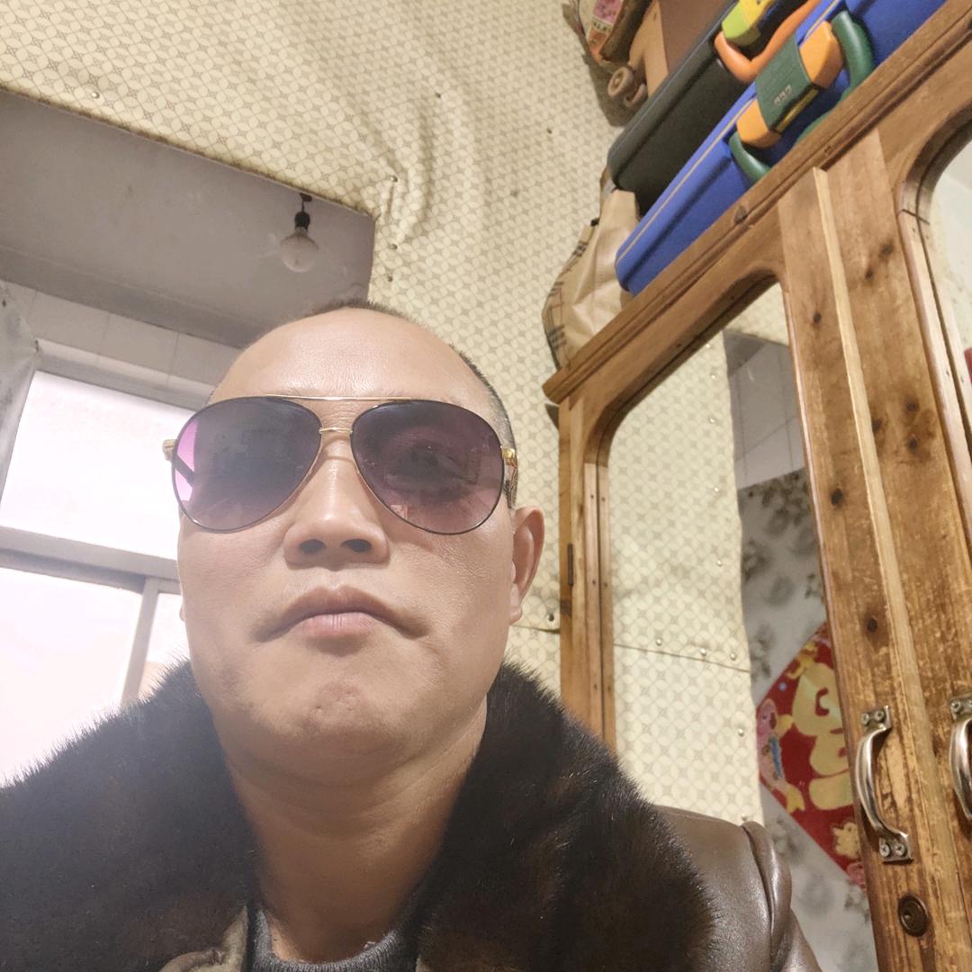 骆启怀