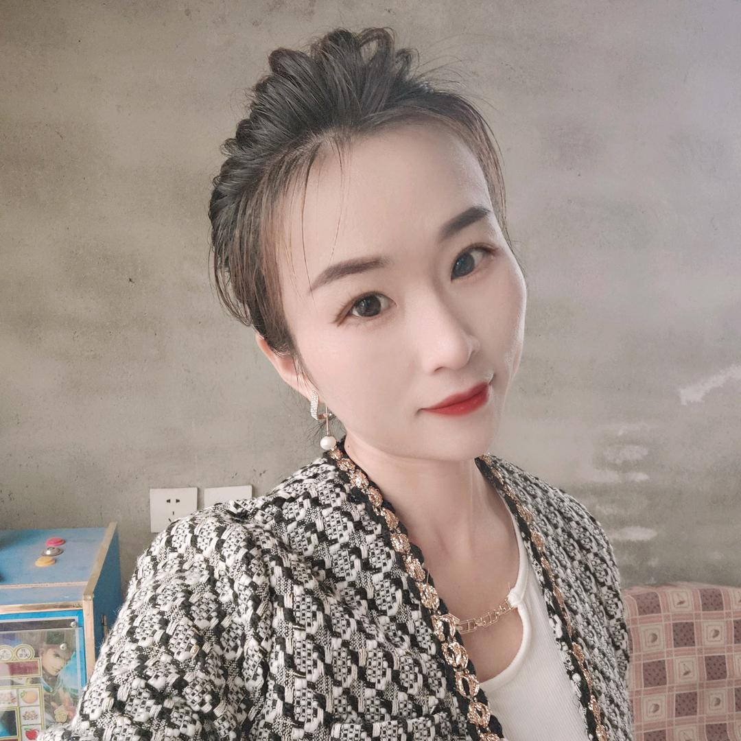 东明大曲酒业华姐