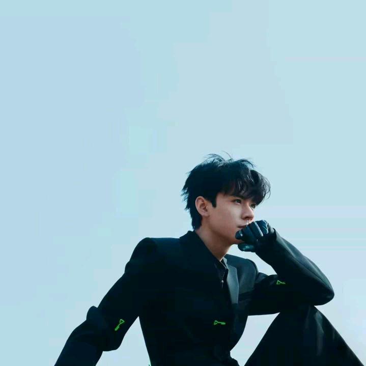 小黑逛吃长春