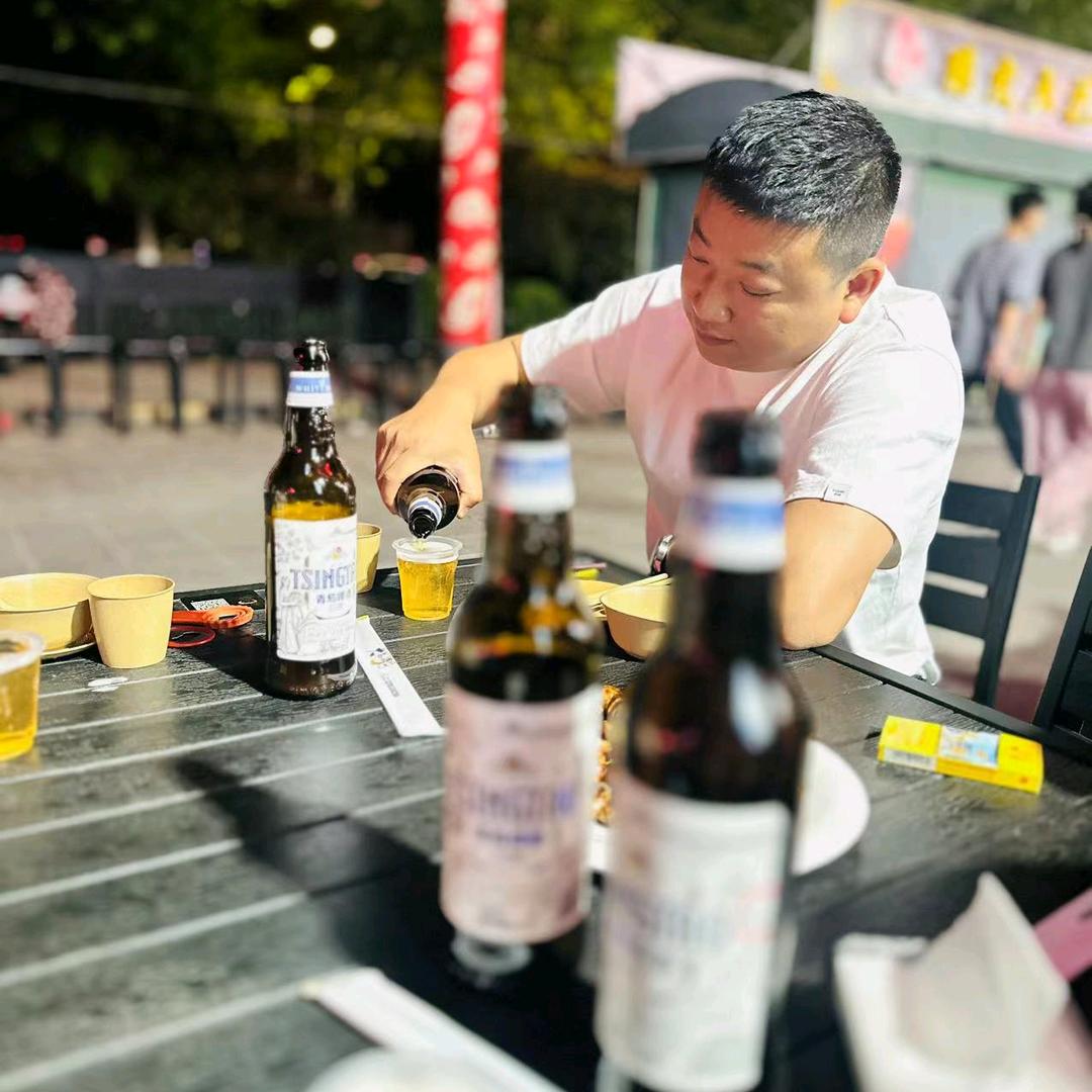 邓（乐居集团）