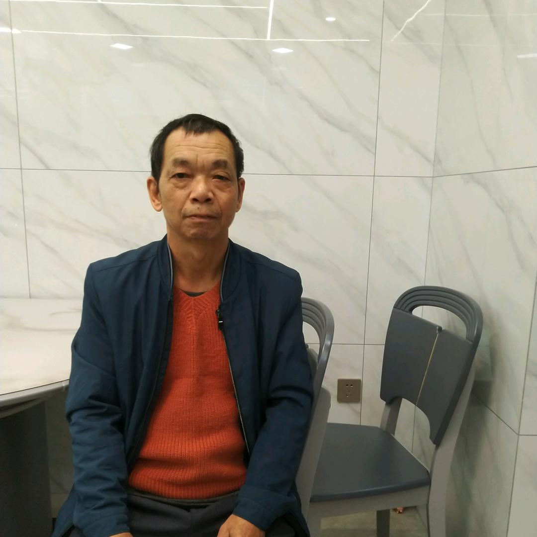 秋伯