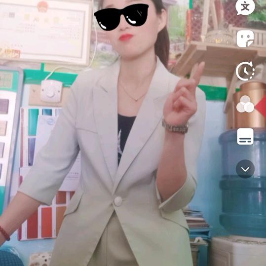 承接防腐木各种大小工程《晴子》