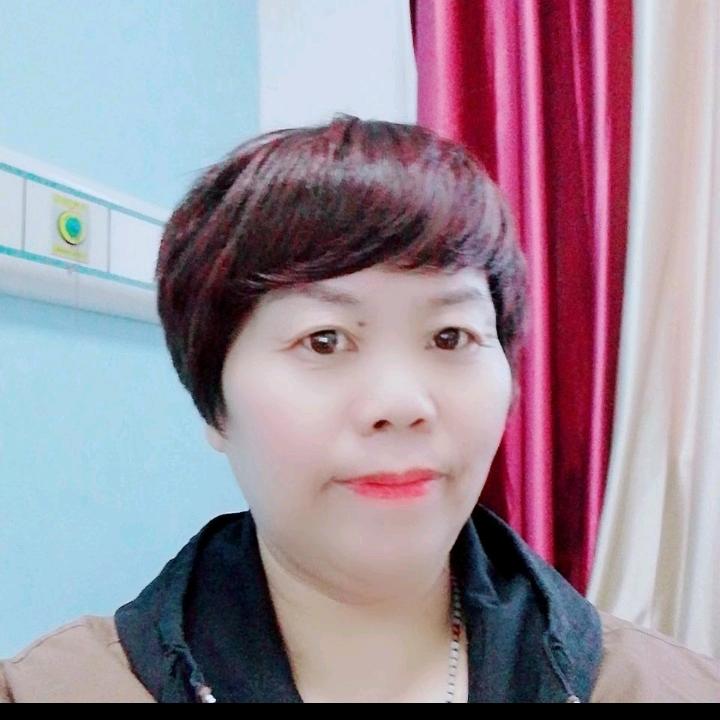 吉祥李姐《晚上8：30开播》