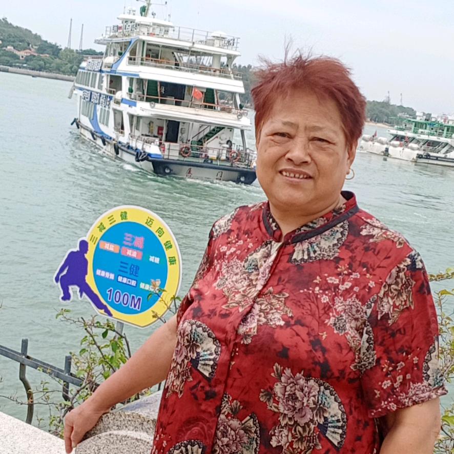 农村文珍姐开直播