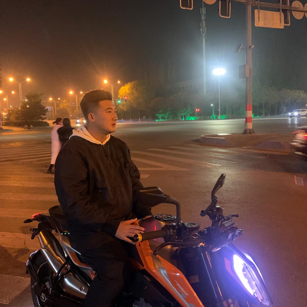 🍺爱喝漂亮酒🍾