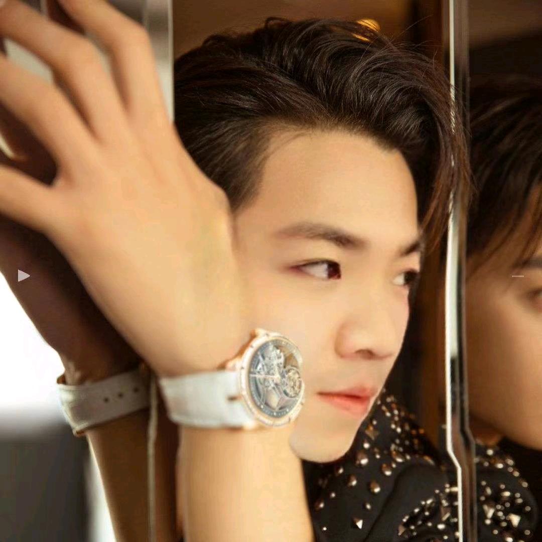 执着♛小土豆。