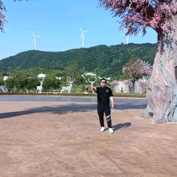 回手涛@【走位走位】😁