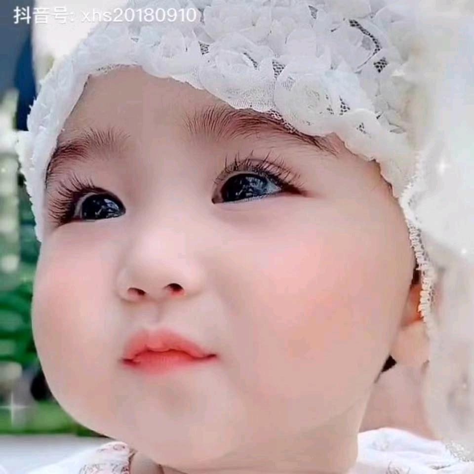 英子