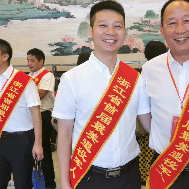戴班长 | 地坪单项总包发起人
