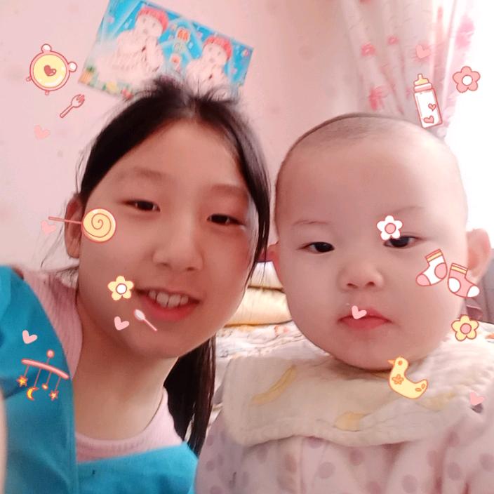 两个宝贝的漂亮麻麻