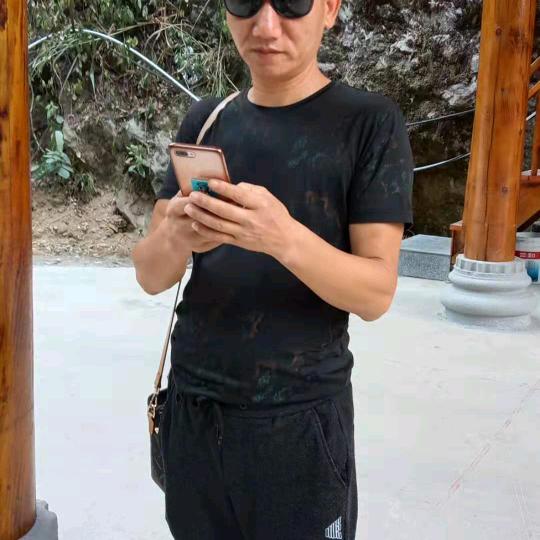 草药专治腰肌劳损，无名肿毒