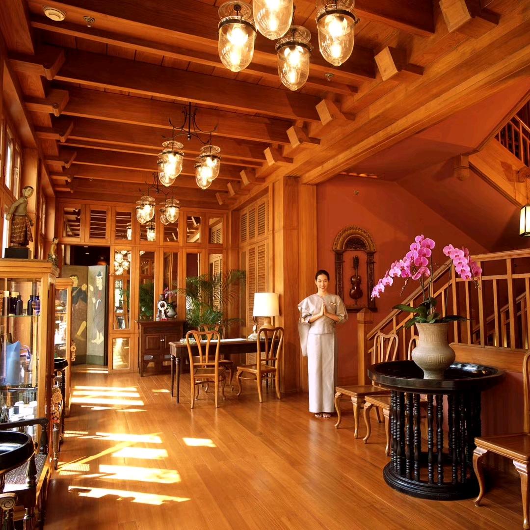 柚木地板.家具定制