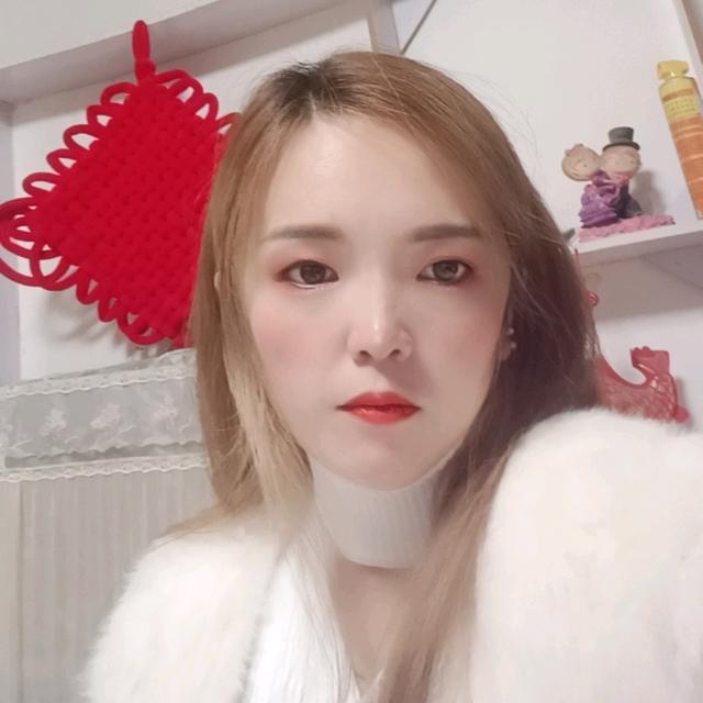 倩