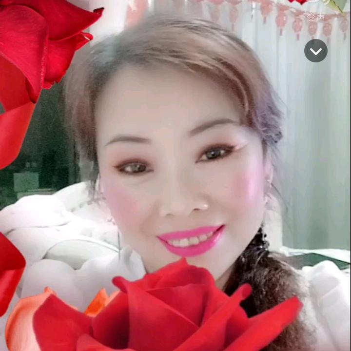 彩袖如云