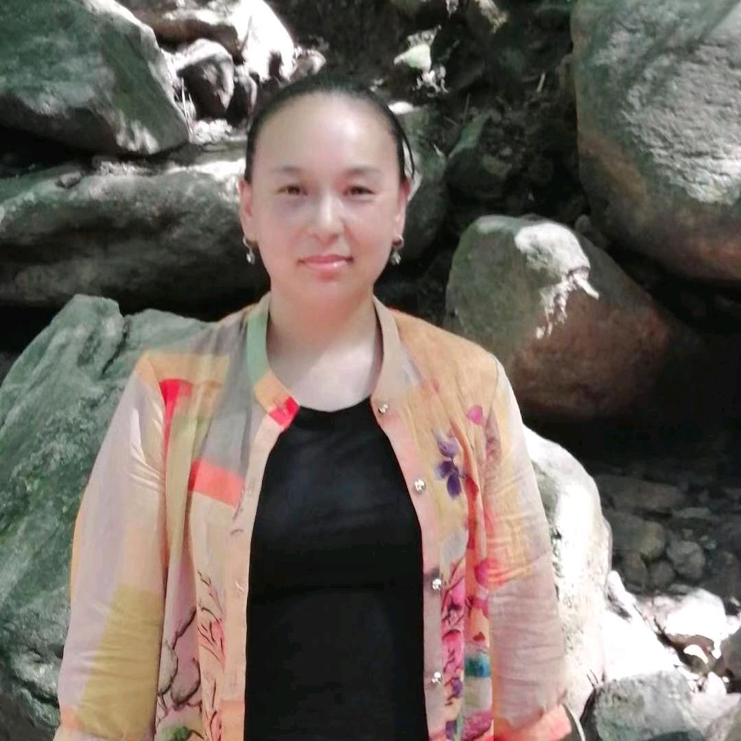 素丽加工时装店