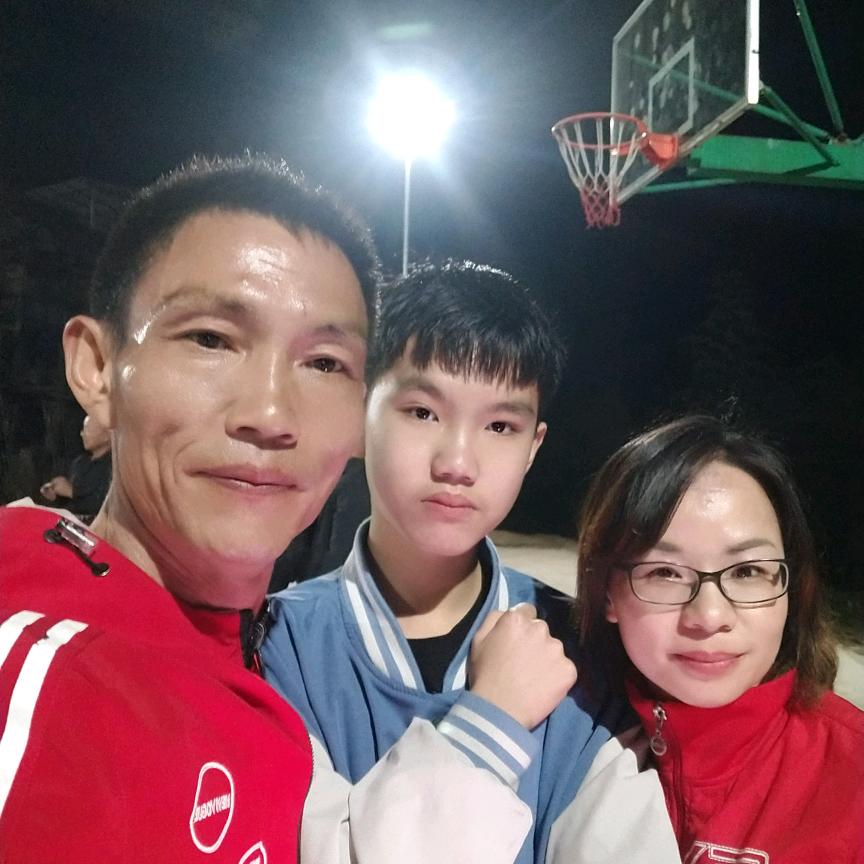 蹇中松3544303217808