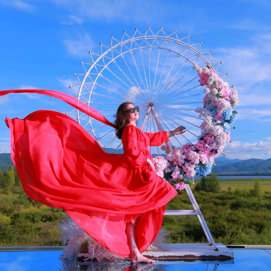 L小芳