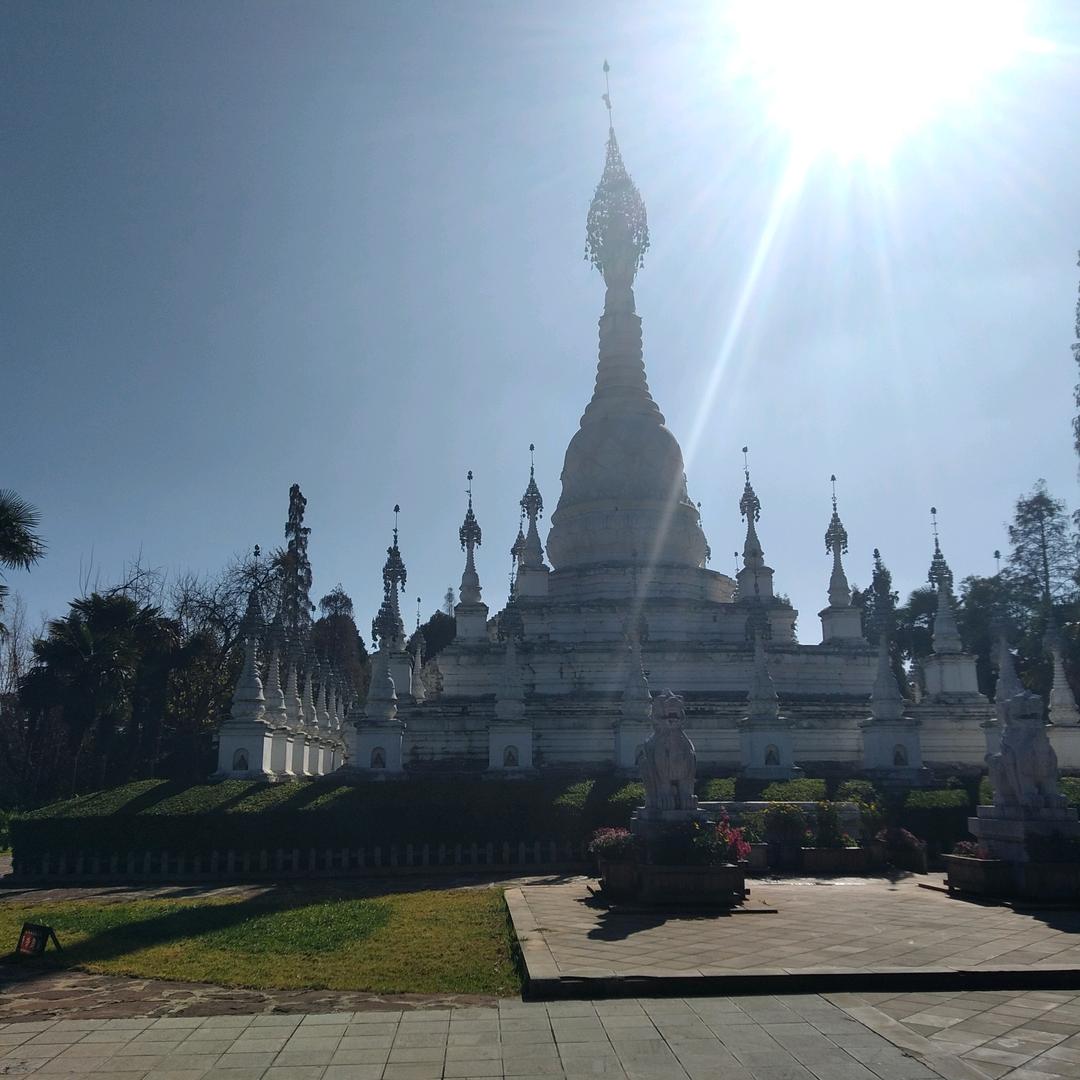 我就这么看着  笑着