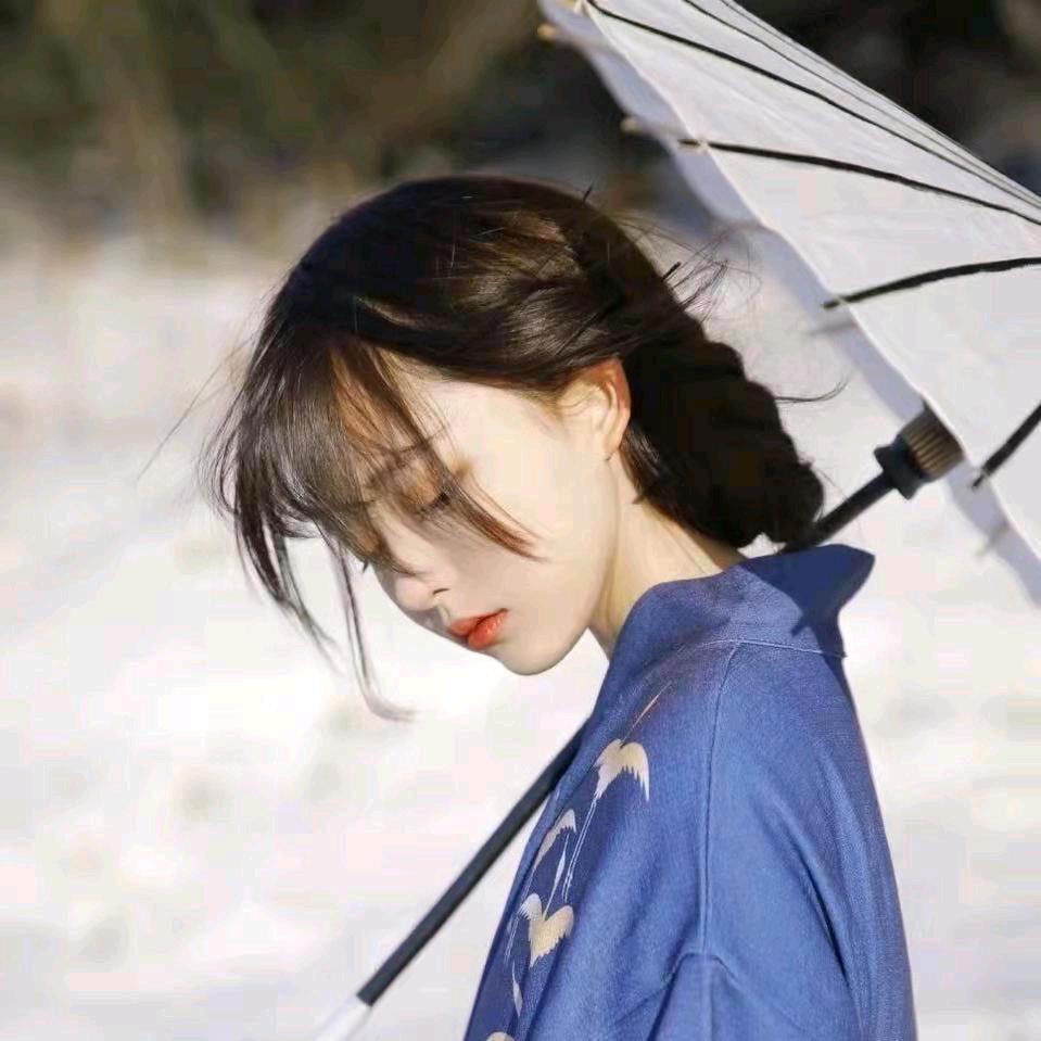 一只小老鼠。