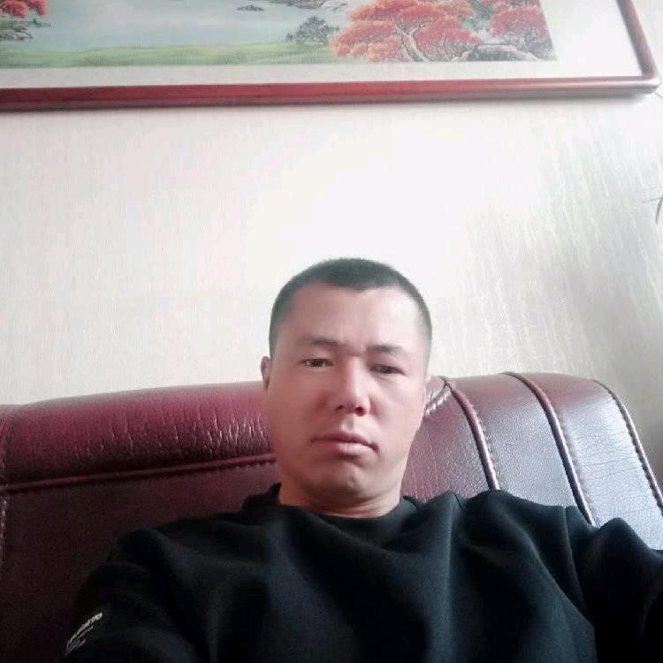 。。高鑫。。