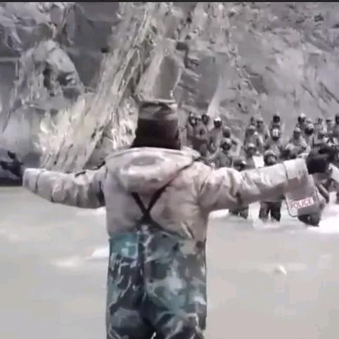 背后补壹刀