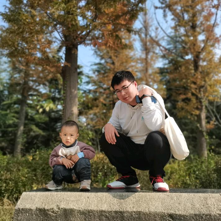 Duvduv（堆堆）