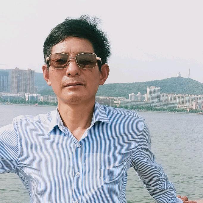 防水隔热彩钢瓦喷漆
