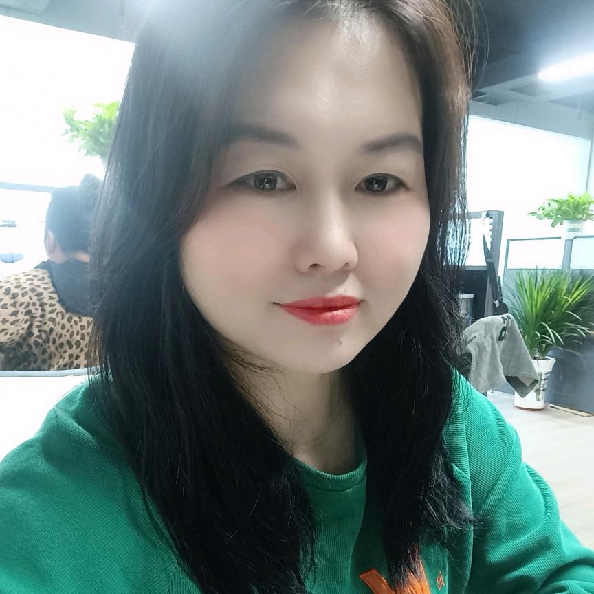 🦋余生随心🥀