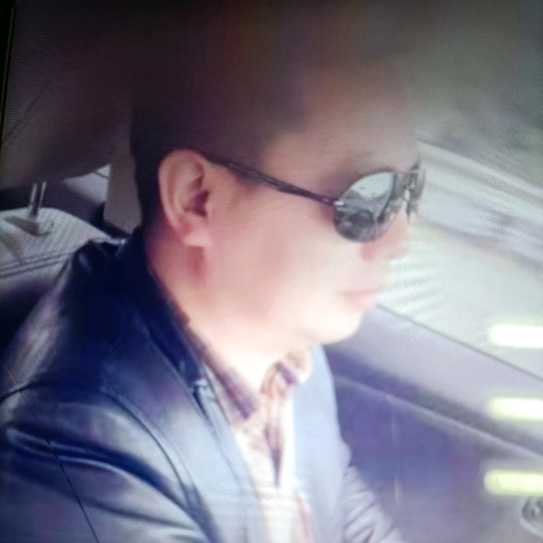 欧慕(进口芬萨爱格柜体门板工厂批发)