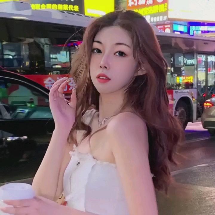 希妍小姐姐