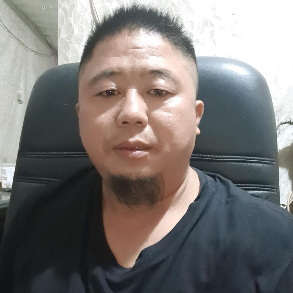 谭哥是单身爸爸