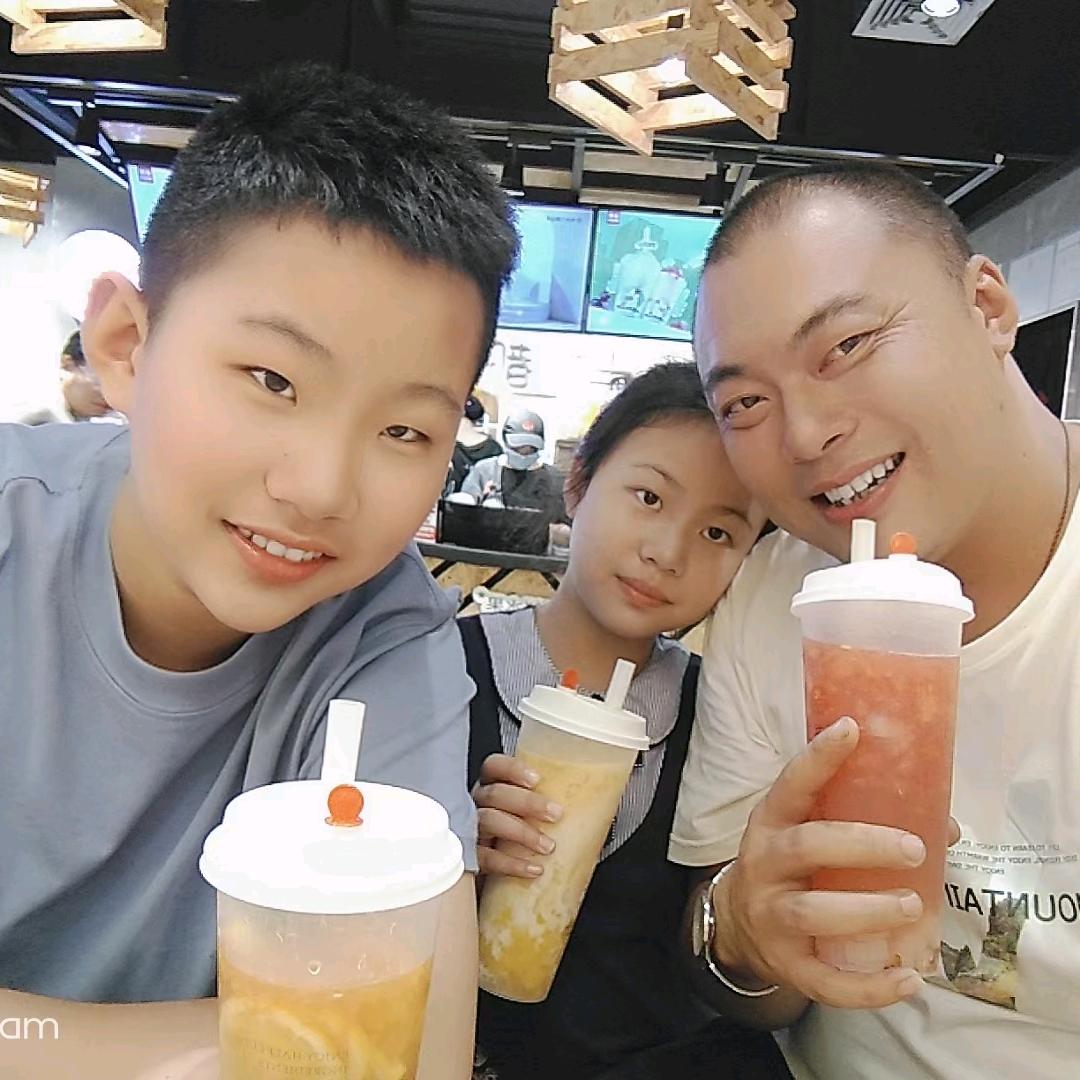 金牛区周记小波手撕烤兔店