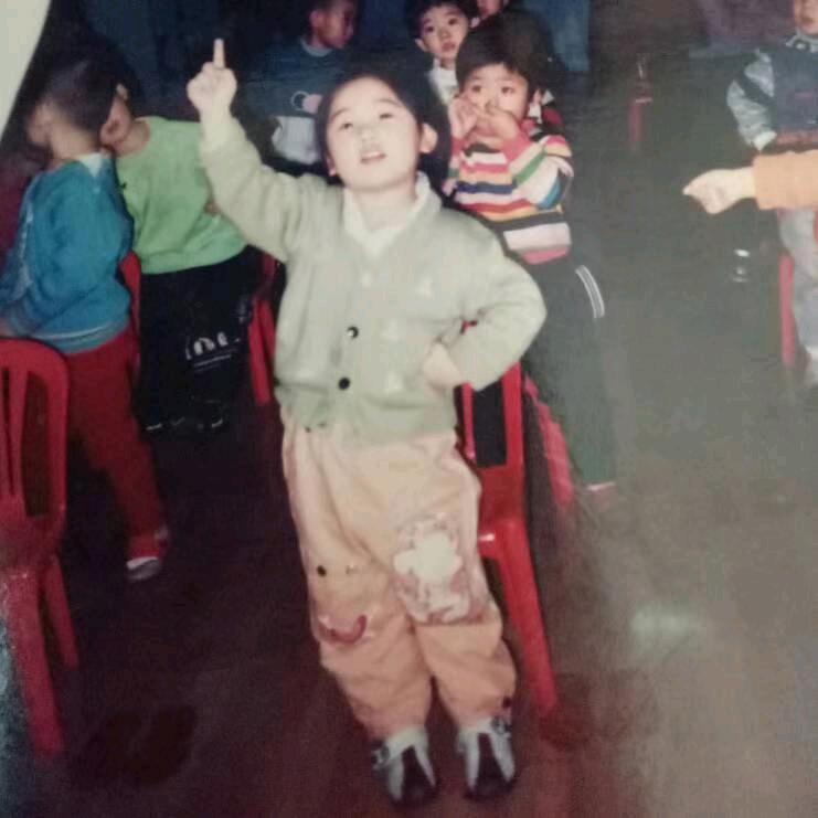 金子小姐拜托了