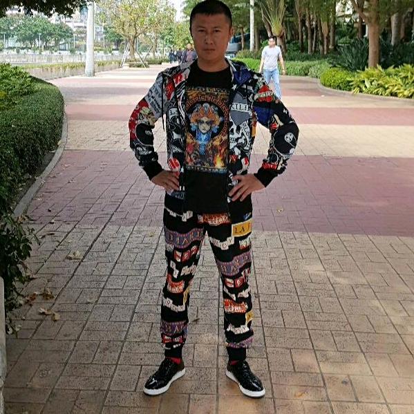 朱晟语1