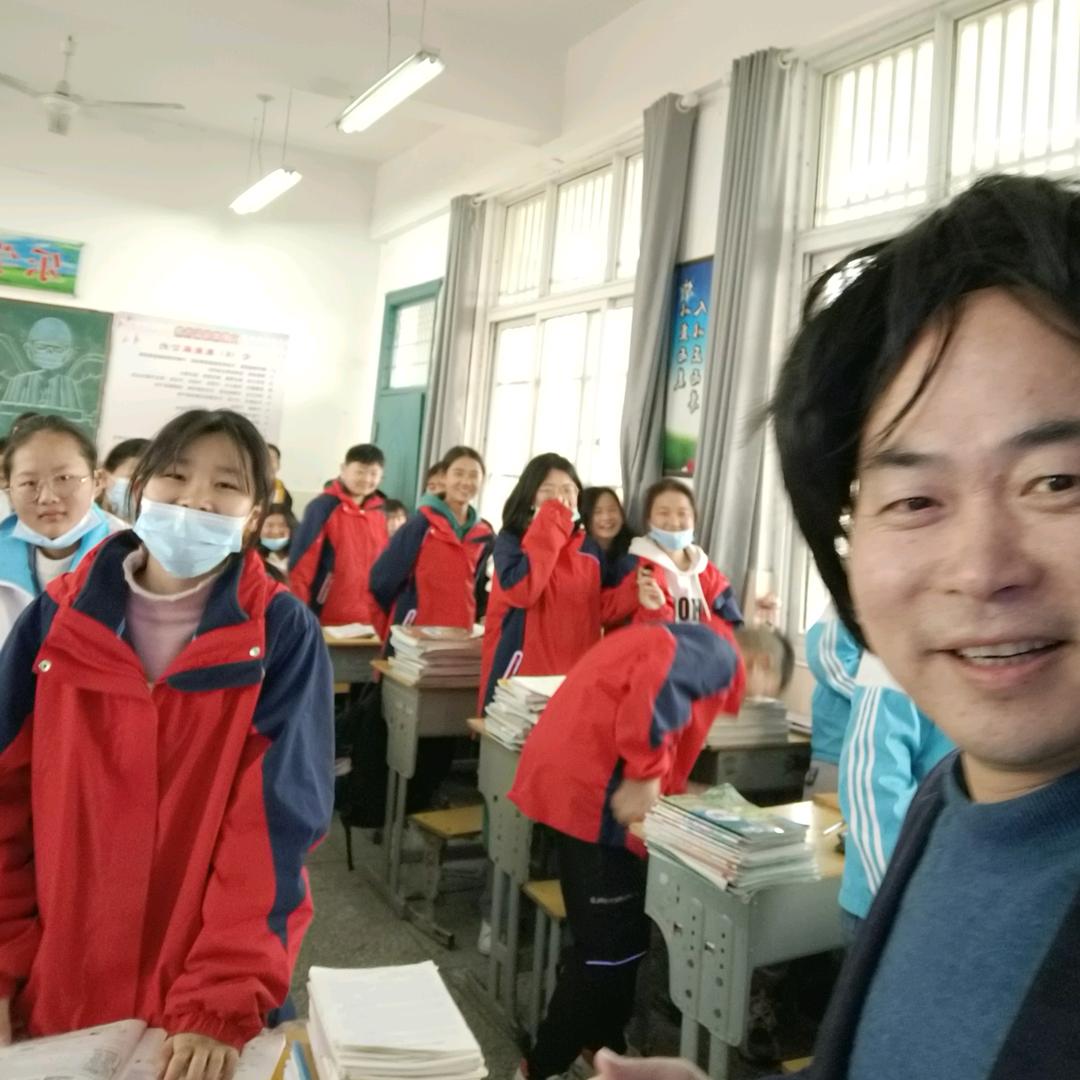 （英语）老师爱唱歌HY