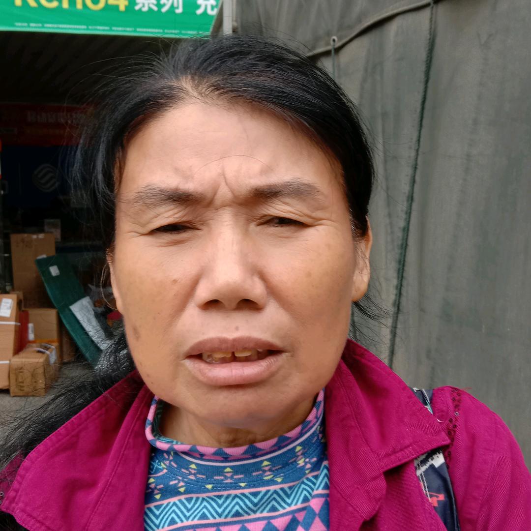 周林芳
