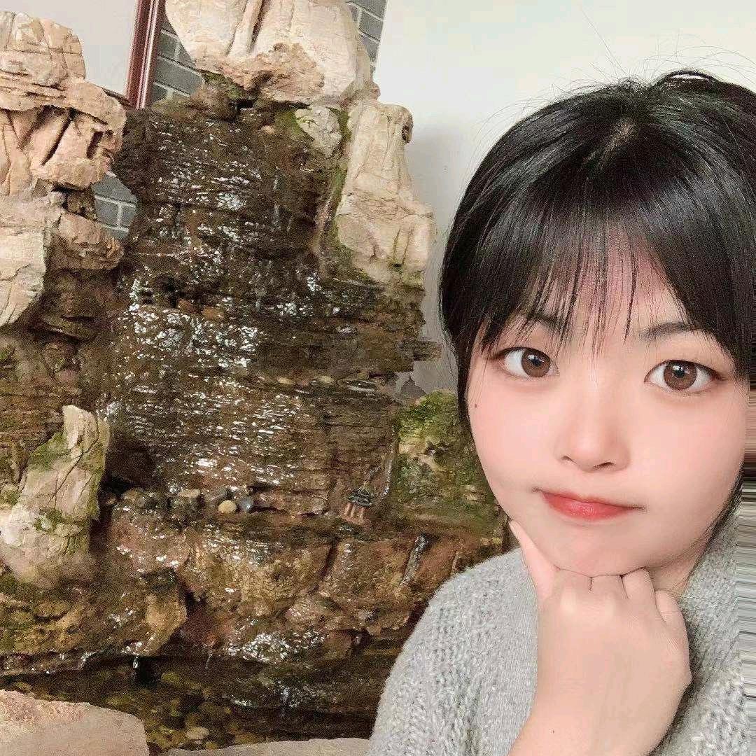 娜娜(开超市的小妹妹)