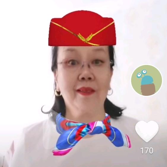 爱戴围脖的我
