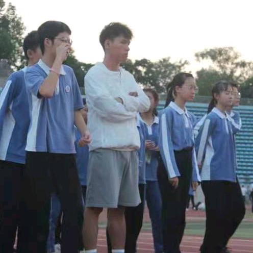 体育老师小Z