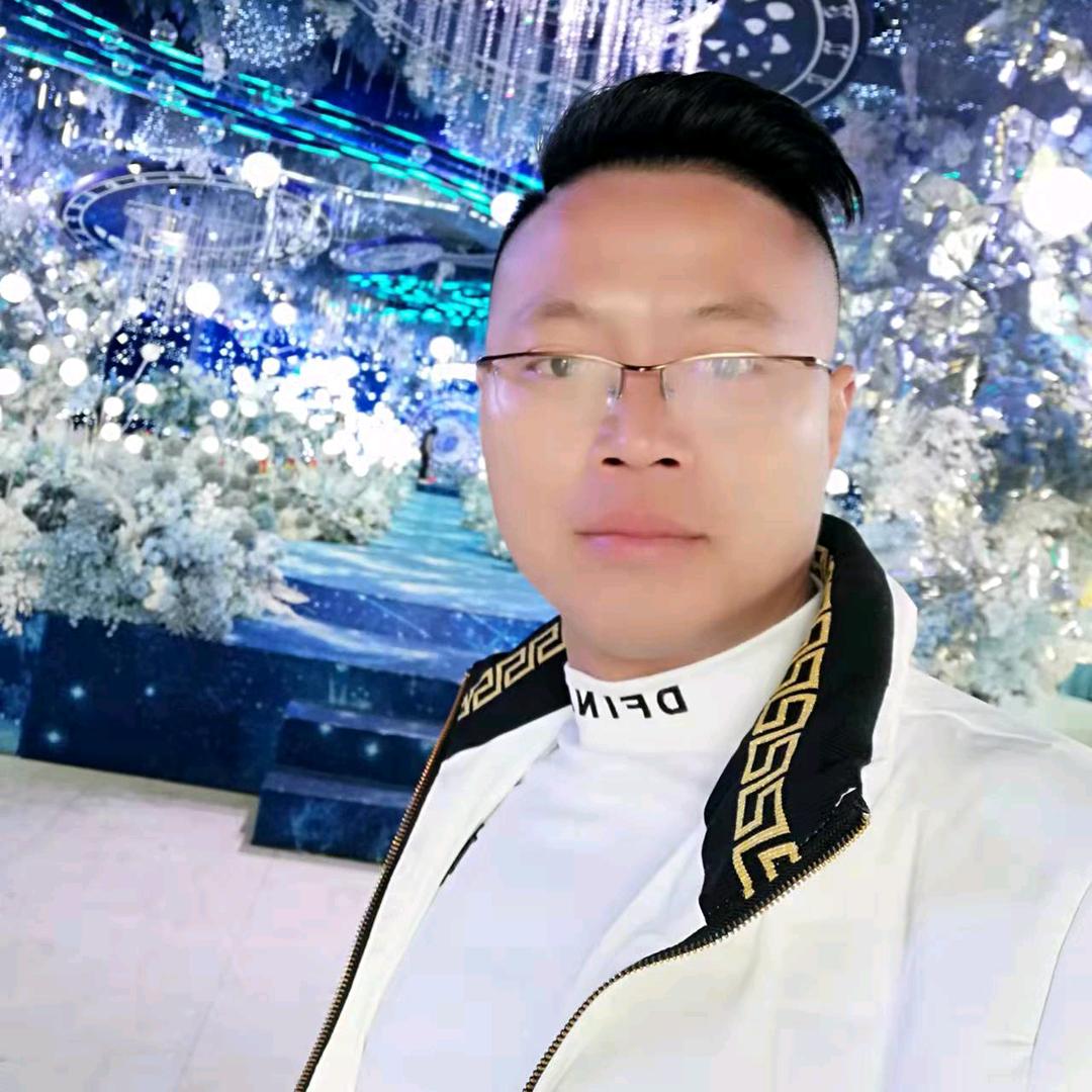 请！叫！我！靓！仔